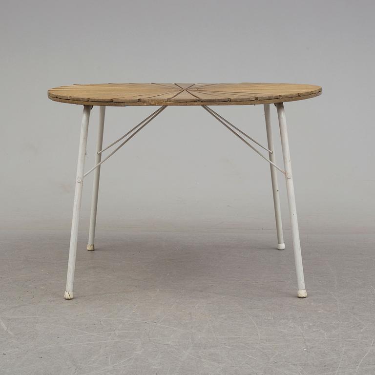 TRÄDGÅRDSBORD, 1900-talets andra hälft.