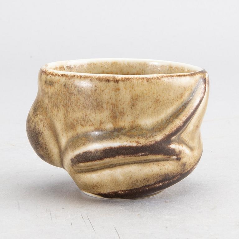 Stoneware bowl by Axel Saltso, Royal Copenhagen, Denmark.