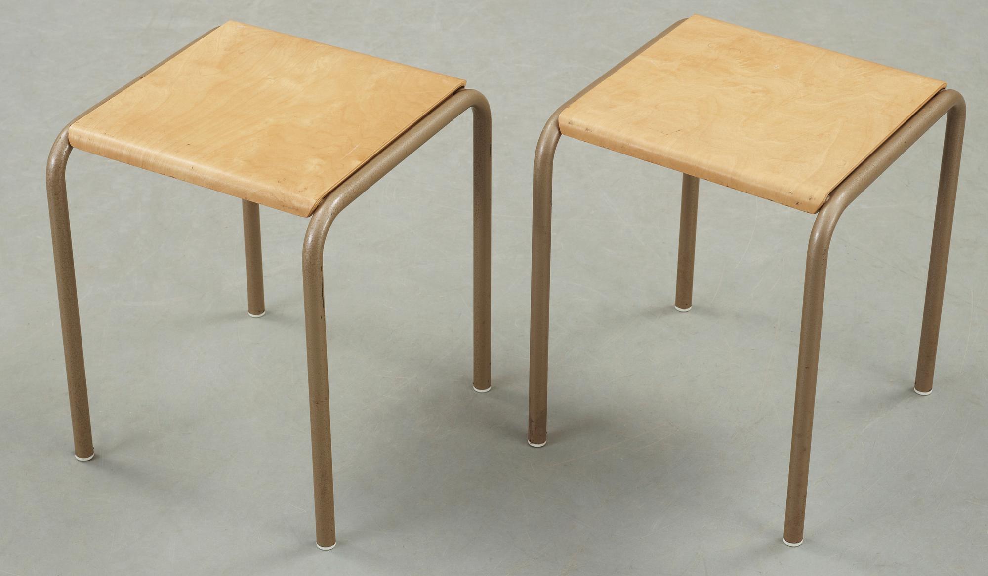 PALLAR, ett par, Fanérprodukter Nybro, från Fångvården Norrtälje, 1900-talets andra hälft.