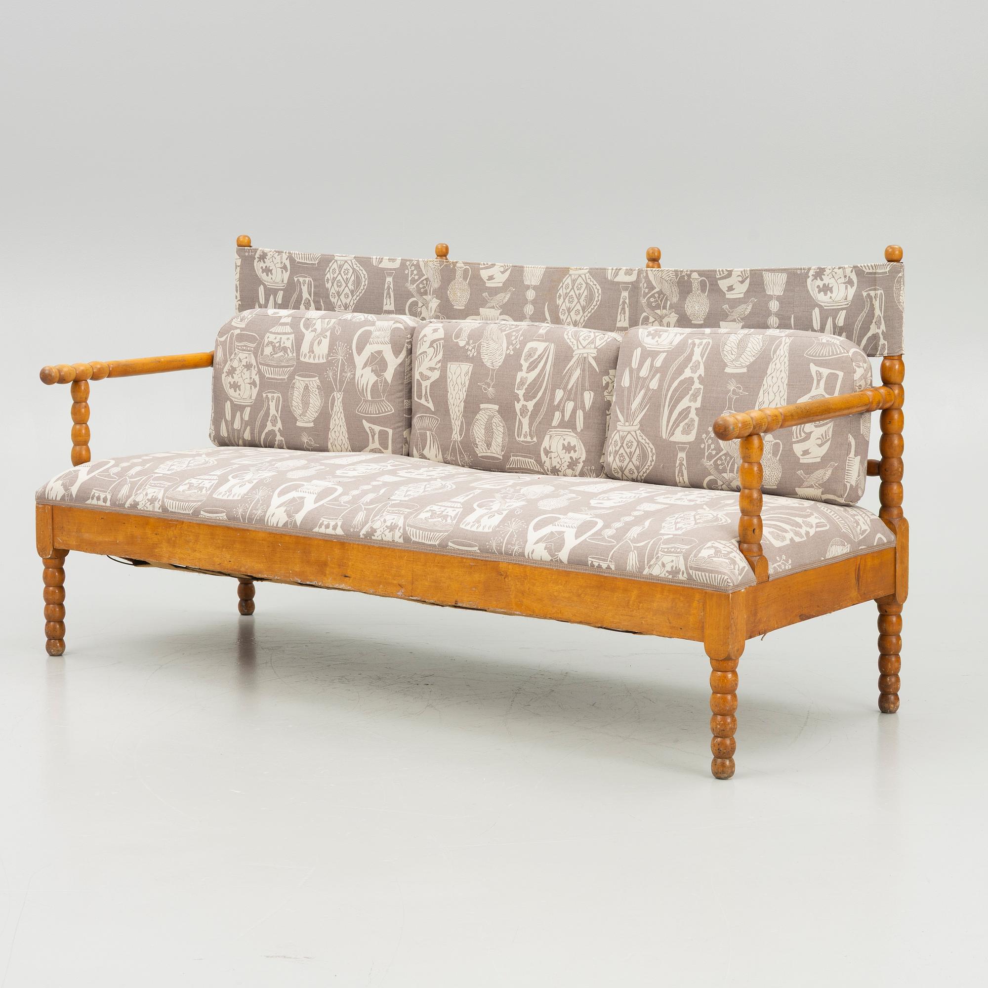 A sofa and four foldable armchairs, first half of the 19th century.