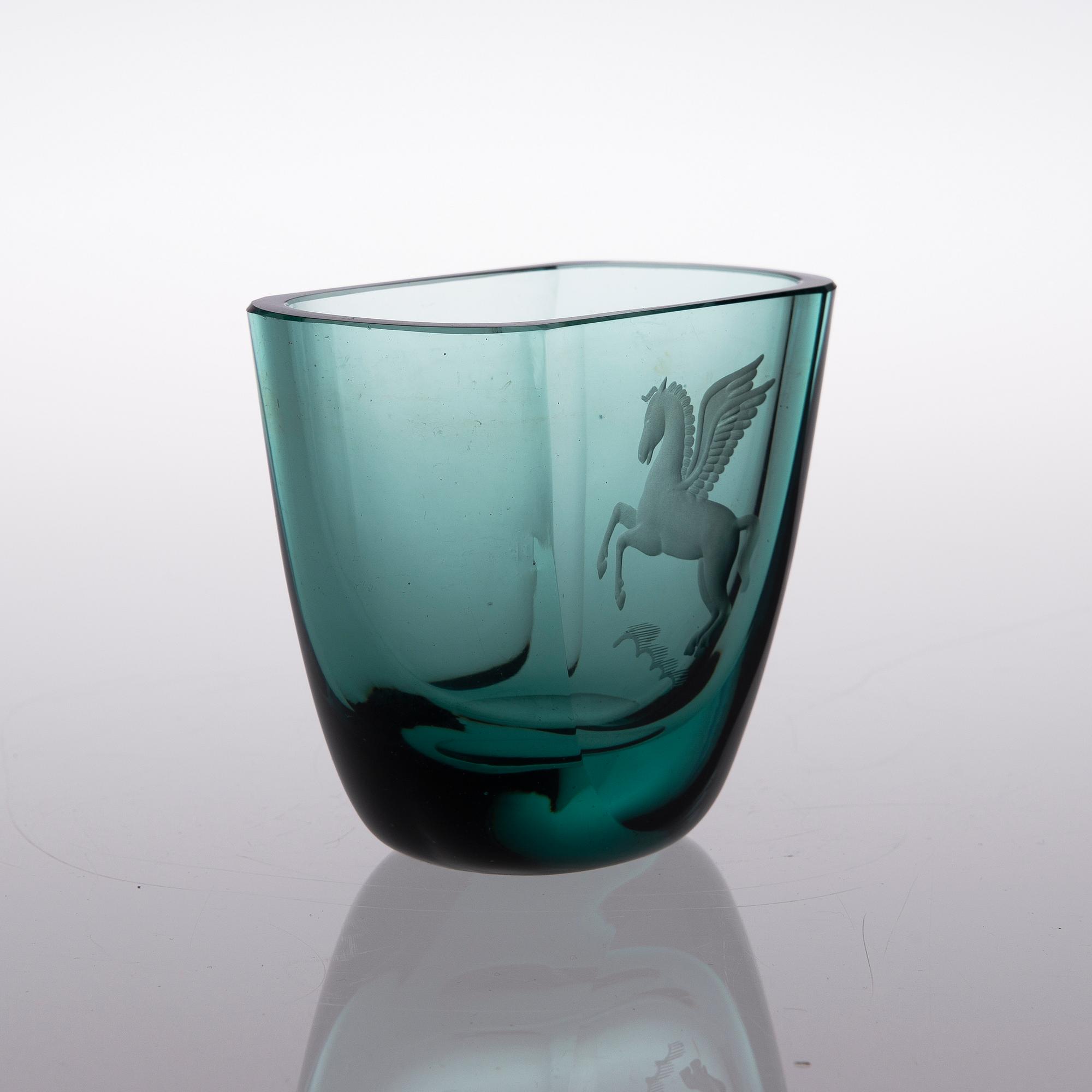 GÖRAN HONGELL, vase, glass, signed and dated, Karhula -47.
