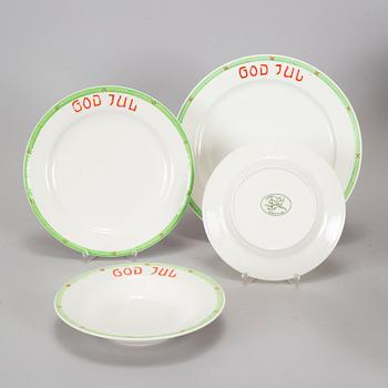 JULSERVIS, 68 delar, porslin, "God Jul", Old Gustavsberg, Rörstrand samt Gustavsberg, 1900-tal.