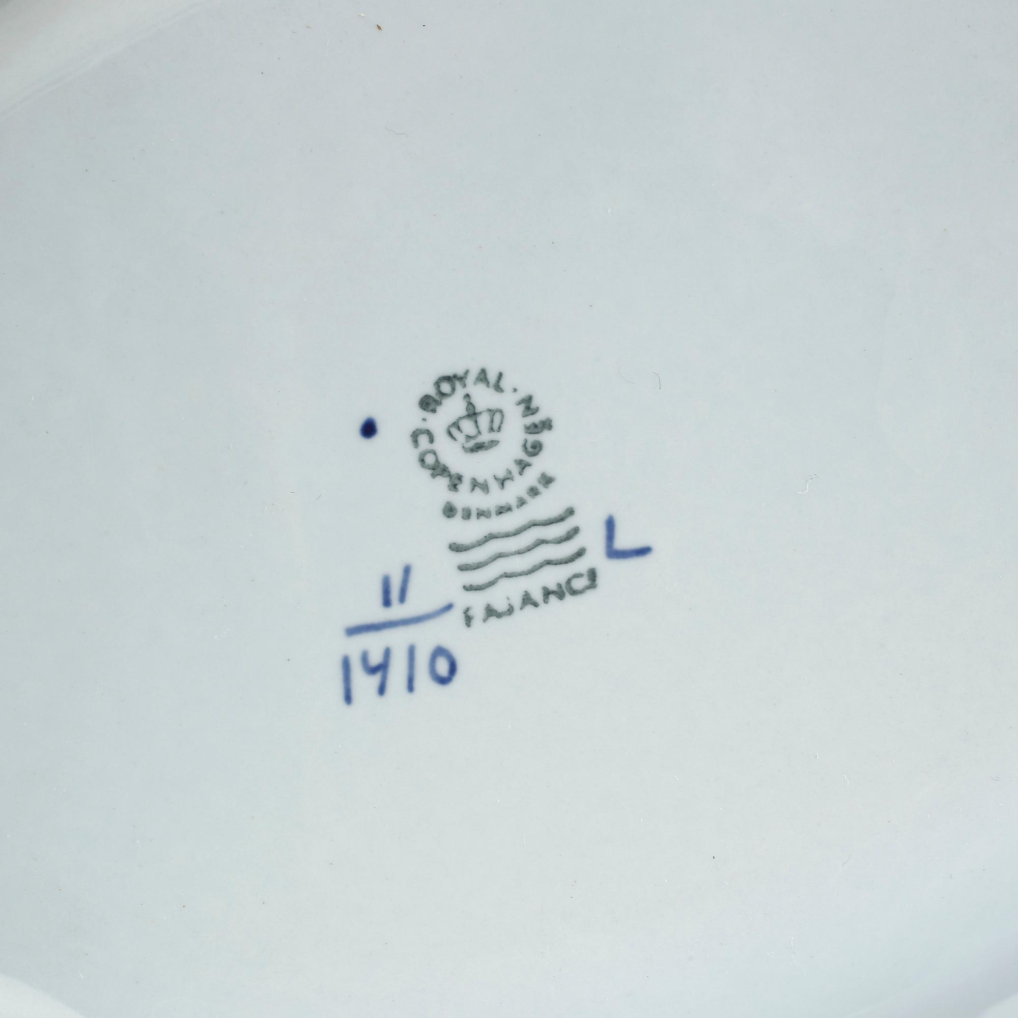 MAT,- KAFFE,- OCH TESSERVIS, 119 delar, Tranquebar, Royal Copenhagen och Aluminia, Danmark.
