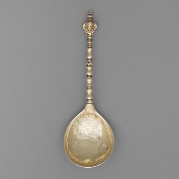 148. A Swedish early 17th century silver-gilt spoon, unmarked.