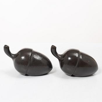 Eva Schildt and Maja Sten, doorstops, a pair, “Ekollon”, Firma Svenskt Tenn.