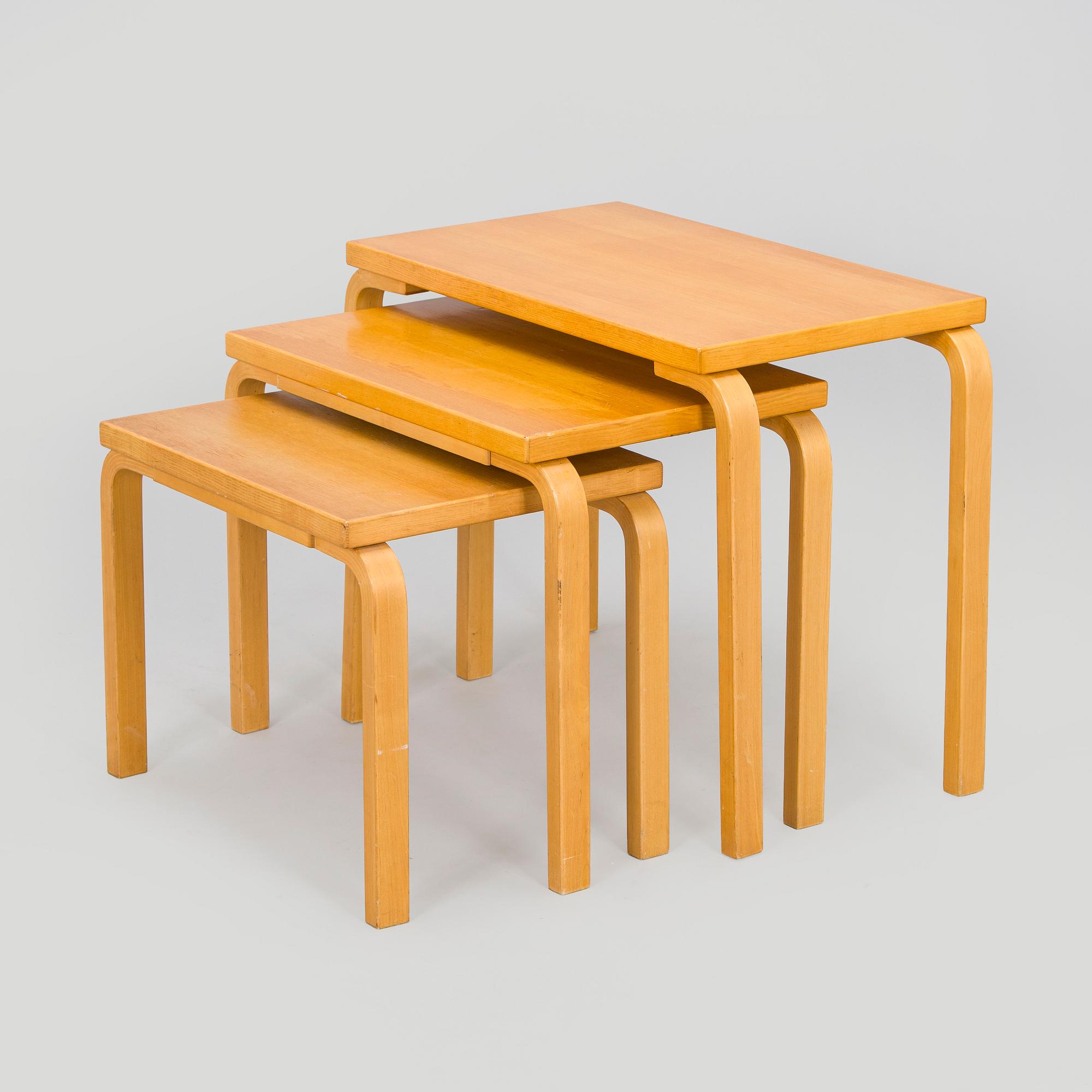 Alvar Aalto, satsbord, 3 delar, modell 88, Artek 1900-talets slut.