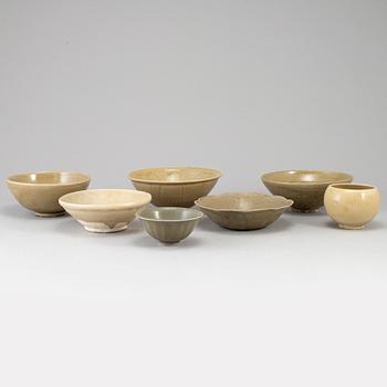 A group of South East Asian Ceramics, Song/Yuan style, 20th Century and older.