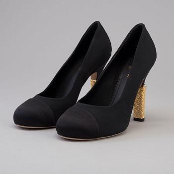 High heels by Chanel, size 39 C.