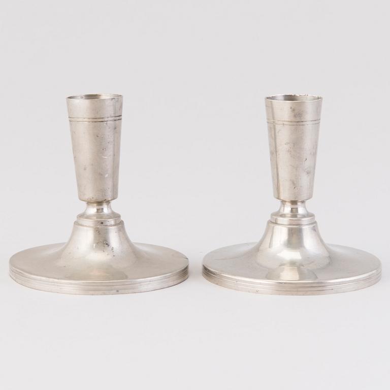 PAAVO TYNELL, a pair of candlesticks, Taito/Idman 1938.