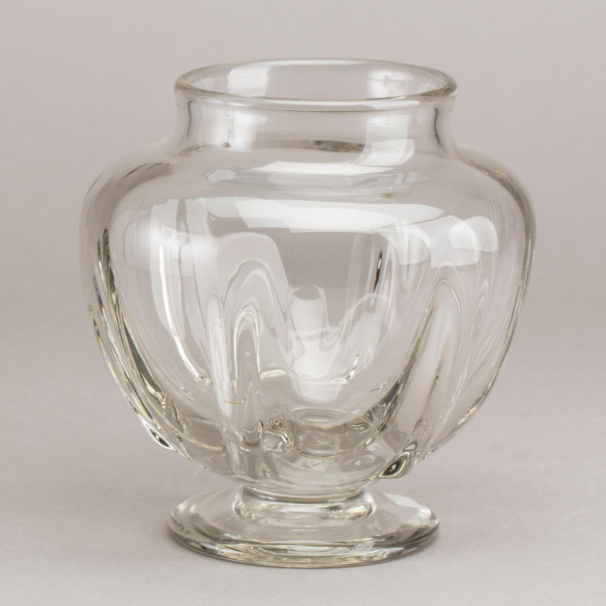 VASER 2 st, Eda Glasbruk, 1940-50-tal.