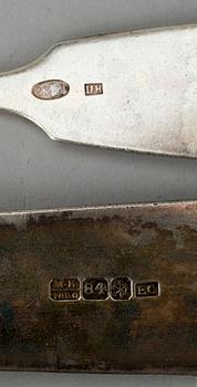 MATSKEDAR, 6 st samt FÖRLÄGGARE, silver, 1800-1900-tal. Tot. vikt. ca 644 g.