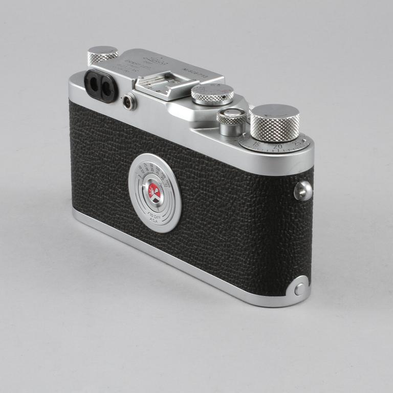 KAMERA med OBJEKTIV, Leica IIIg, nr 828713, Ernst Leitz, GMBH Wetzlar, Tyskland 1900-talets mitt.