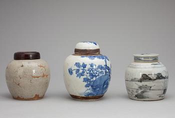 BOJANER, 3 st, porslin, Kina, 1800/1900-tal.
