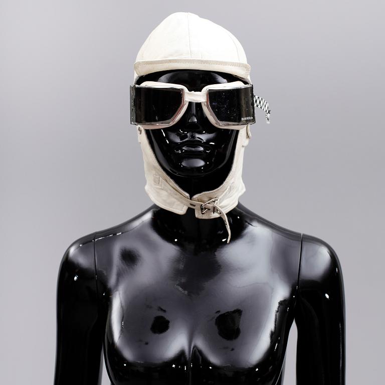 MOTORMÖSSOR, 2 st samt MOTORGLASÖGON, 2 st, för BMW, 1900-talets andra hälft.