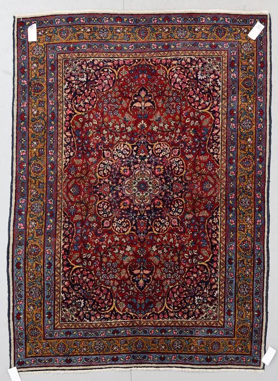 MATTA, old, Täbris,  ca 181x140 cm.