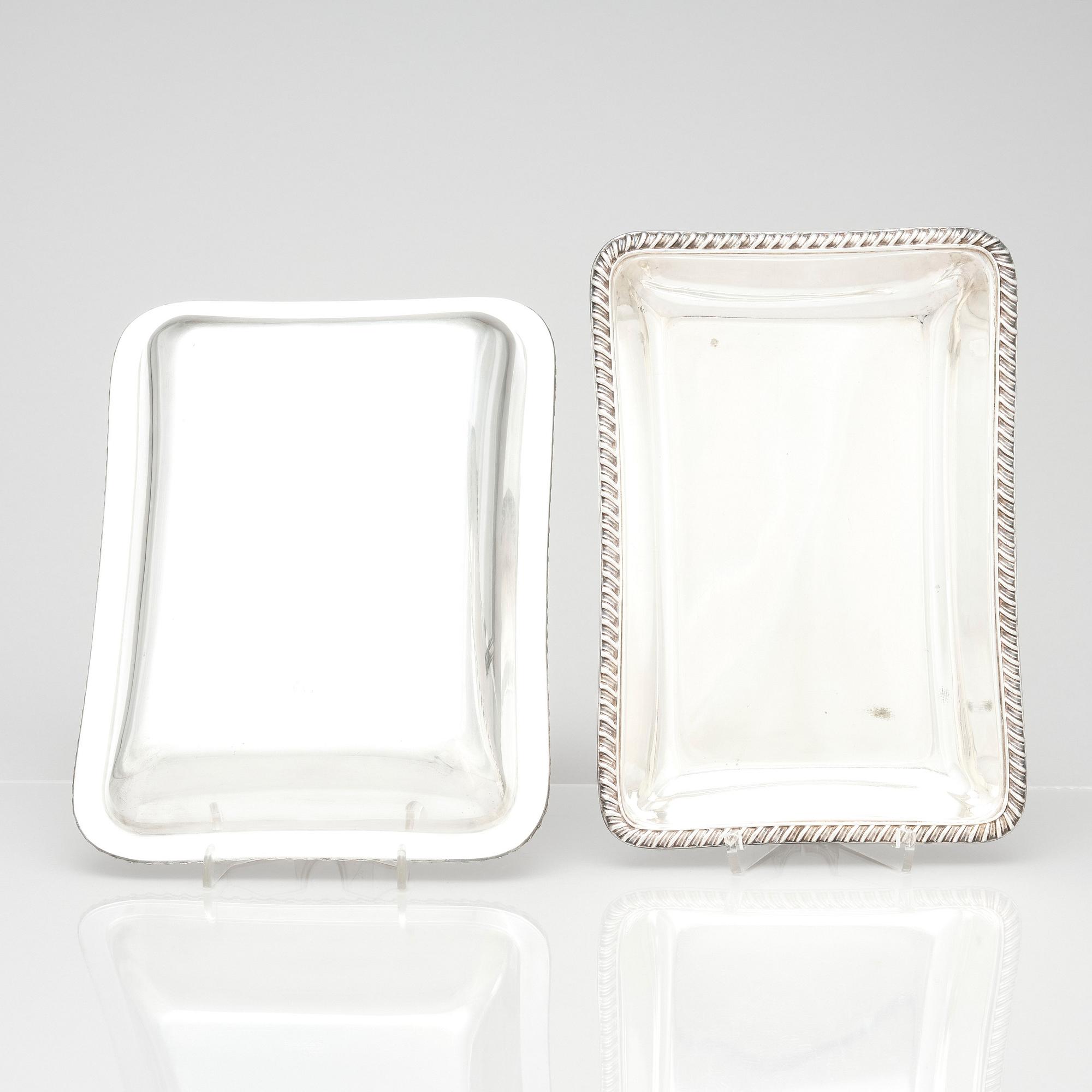 Two electro plated lidded dishes, England. Alva & Gunnar Myrdal Collection.