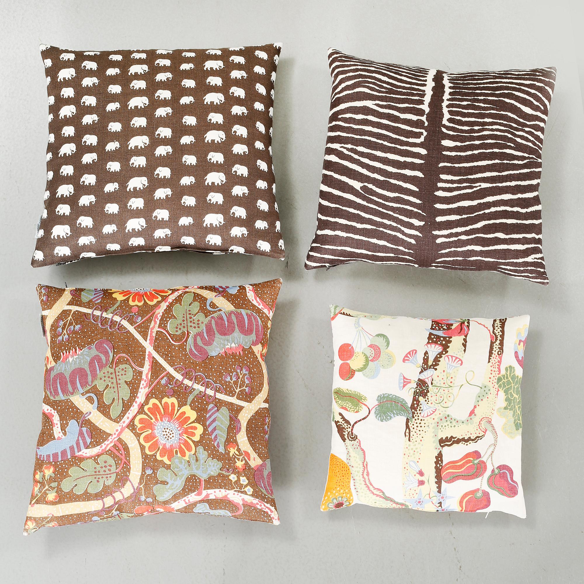 KUDDAR, 4 st, firma Svenskt Tenn, Stockholm, 2000-tal.