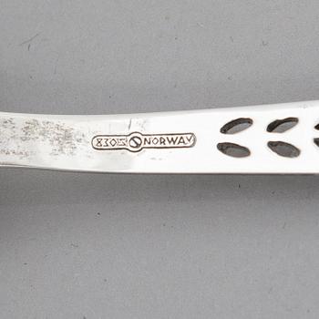BESTICKUPPSÄTTNING, 126 delar, silver, Norge.