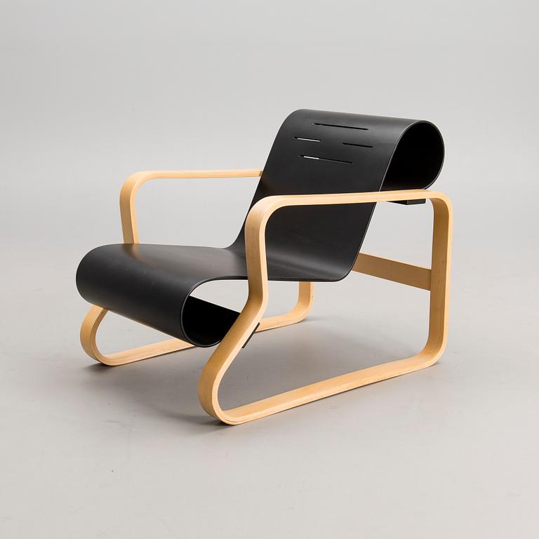 An armchair  "41 Paimio" for Artek, 1980s.
