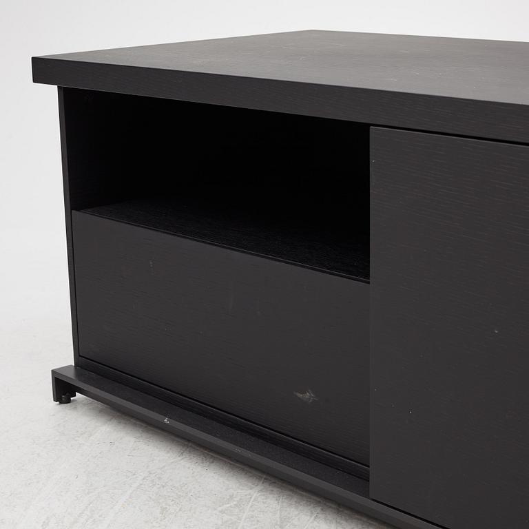 Antonio Citterio, storage bench "Mida", Maxalto,.