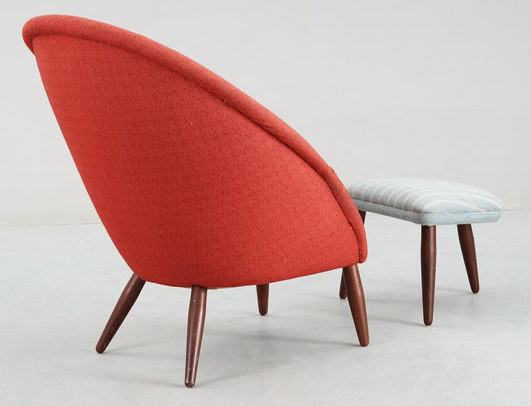 A Nanna and Jörgen Ditzel easychair with stool, A/S Kolds Savverk, Denmark 1950's.