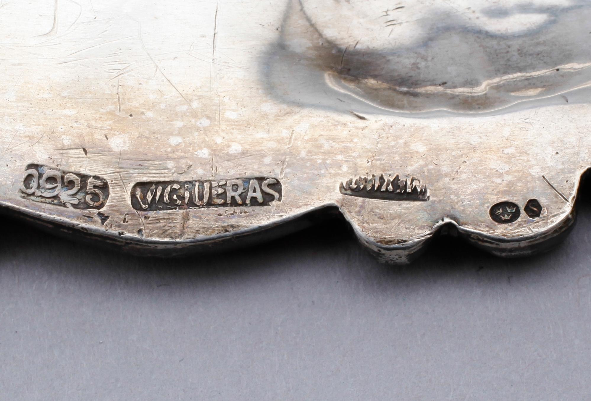 FAT, silver, Mexico, 1900-tal. Vikt ca 1700 gram.