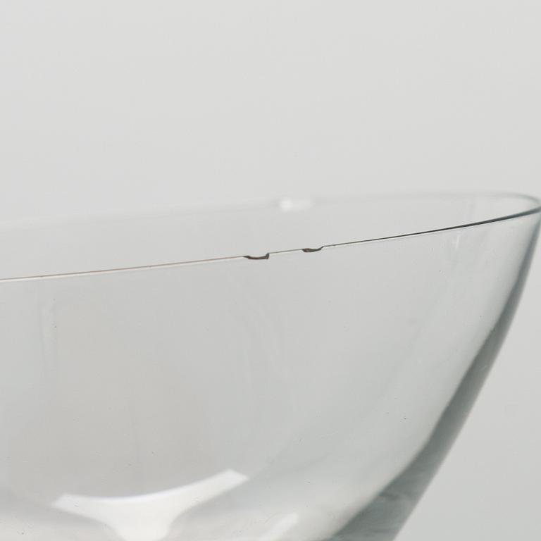 Gunnel Nyman, juomalaseja, 13 kpl, GN 46 Nuutajärvi Notsjö. Tuotannossa 1949-1969.