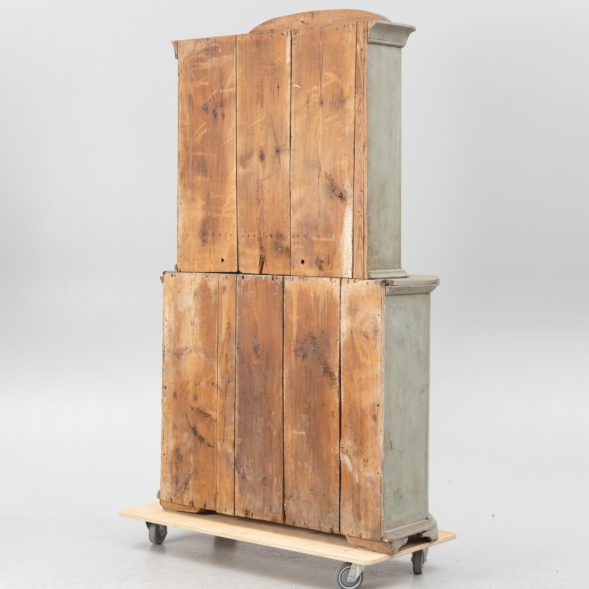 Cabinet, 18th/19th century.