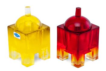 438. Markku Salo, A SET OF TWO ART GLASS OBJECTS.