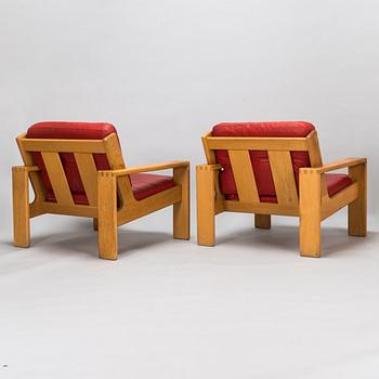 Esko Pajamies, A pair of 1970's 'Bonanza' armchairs for Asko, Finland.