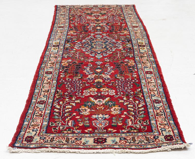 A runner carpet, Oriental, c. 302 x 84 cm.