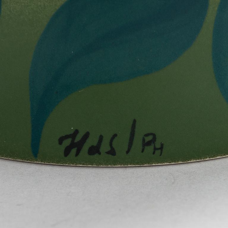 HELJÄ LIUKKO-SUNDSTRÖM, KERMAIKPLATTA och BURK, keramik, signerade.