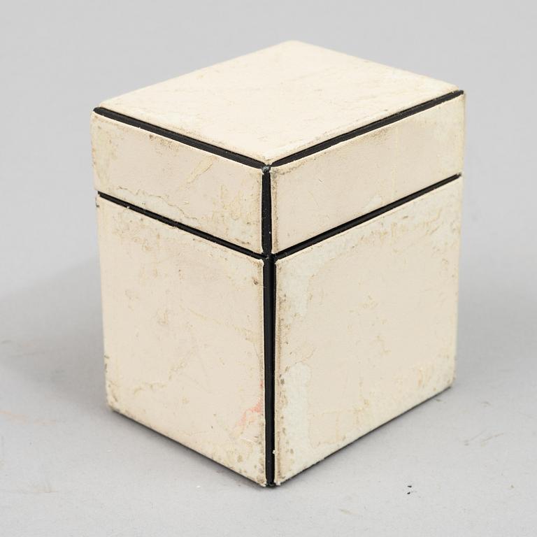 Chanel, armbandsur, "Premiere", 26 x 20 mm, 1987.