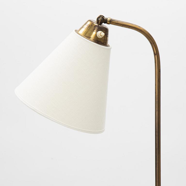 Bertil Brisborg, golvlampa, modell "31163", Nordiska Kompaniet, 1940-tal.