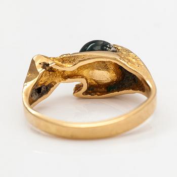 Björn Weckström, Ring "Gömd agat", 18K guld, mossagat. Lapponia.