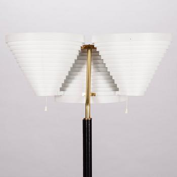 ALVAR AALTO, a 'A 809' floorlamp for Valaistustyö.