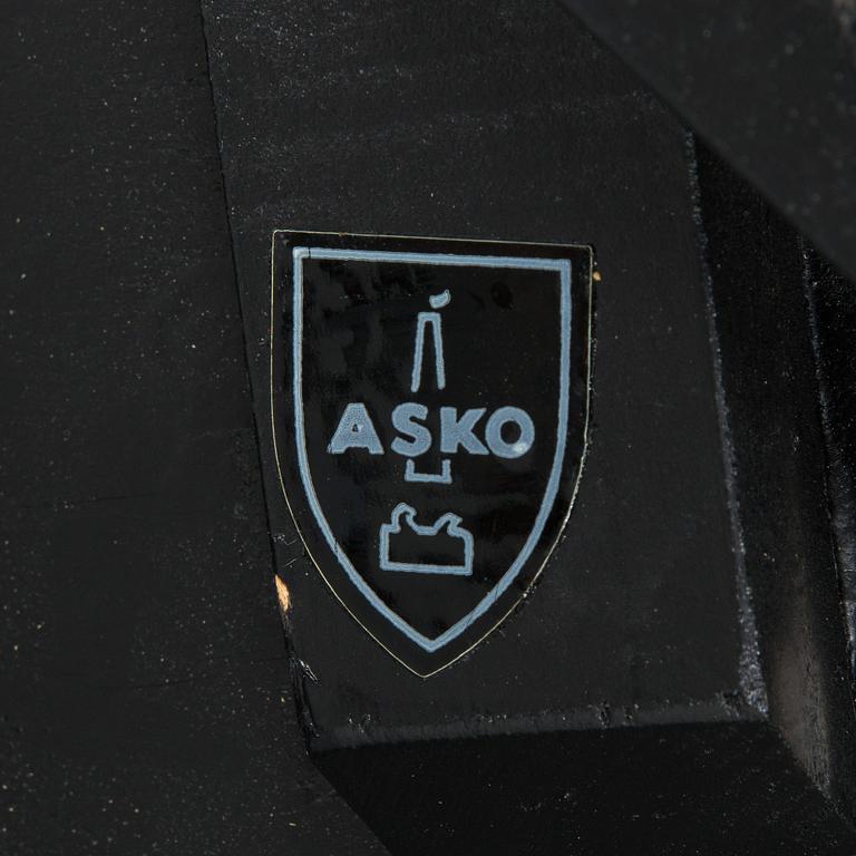 Ilmari Tapiovaara, tuoleja, 6 kpl, "Aslak", Asko 1960-luku.