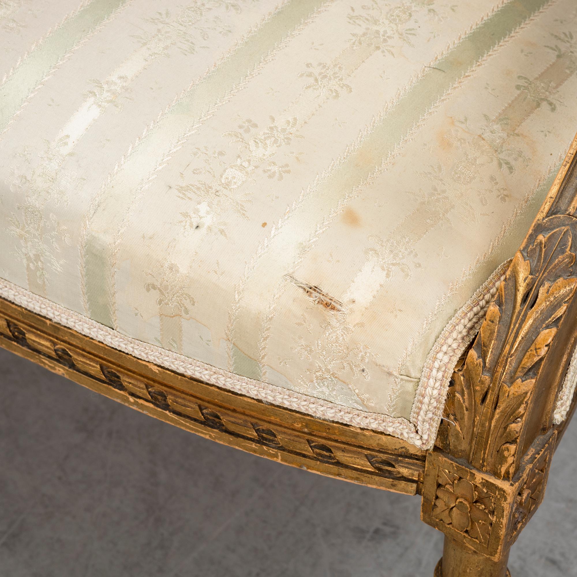 Soffa samt stolar, gustaviansk stil 1800-talets slut.