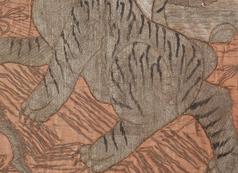 BRODERI, siden, Kina, tidigt 1900-tal.