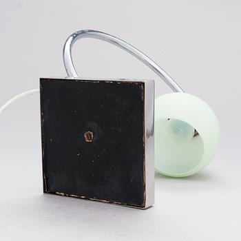 A 1930's table lamp.