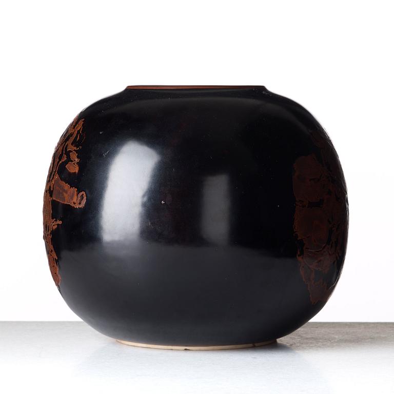 Stig Lindberg, STIG LINDBERG, a stoneware vase, Gustavsberg studio, Sweden 1970.