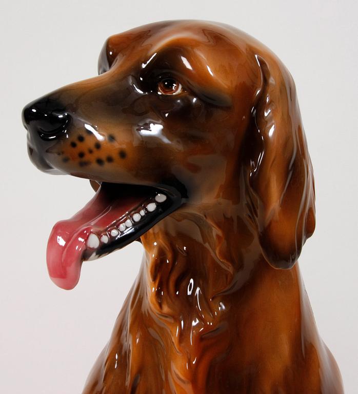 GOLVFIGURIN, porslin.