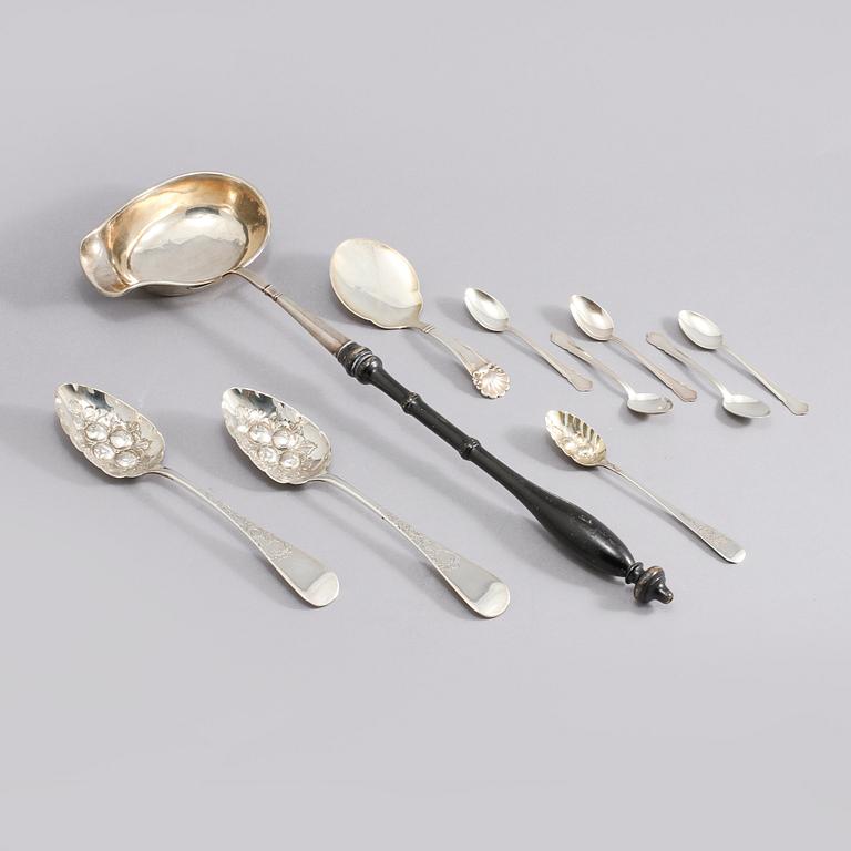 PARTI SILVER, 10 delar, Sverige, Danmark och England, 1800- och 1900-tal, vikt ca 330 gram.