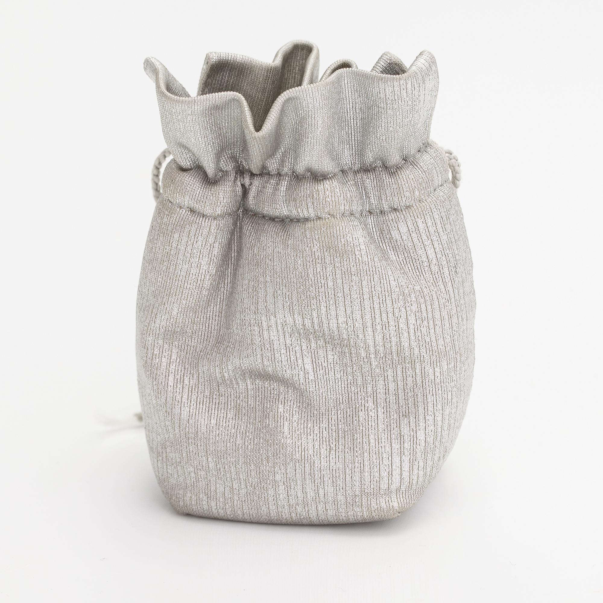 Zoltan Popovits, A pair of sterling silver earrings "Lilia Tigris". Lapponia 1995.