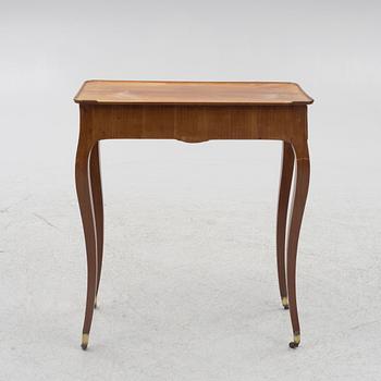 Bord, tillskrivet Jöns Efverberg (mästare i Stockholm 1768-77), Rokoko.