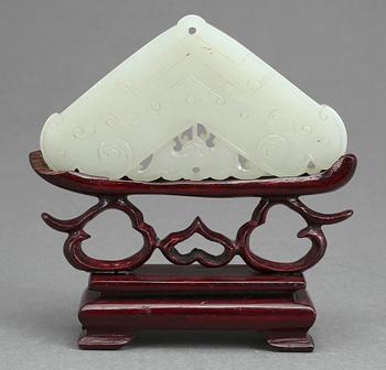 ORNAMENT/AMULETTER, 2 st, sten, Kina.