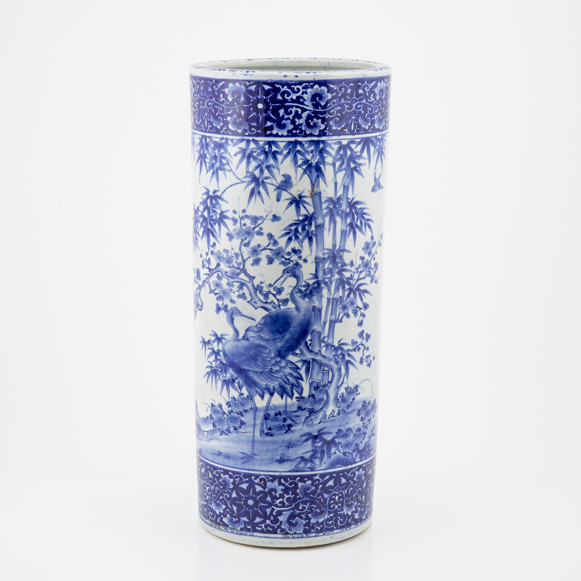 Hand Panted Blue & Whte Porcelan Umbrella Stand | Umbrella Stand