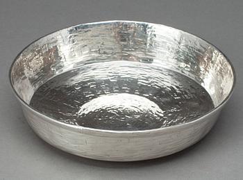 SKÅL, sterlingsilver, Tapio Wirkkala, signerad TW, Hopeakeskus Oy, Tavastehus, 1971. Vikt ca 519g.
