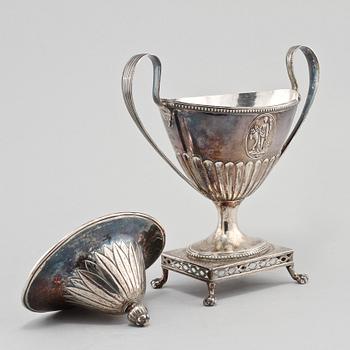 SOCKERSKÅL, silver, gustaviansk, troligen Erik Albrecht Körsner, Falun, 1793. Vikt 530 g.