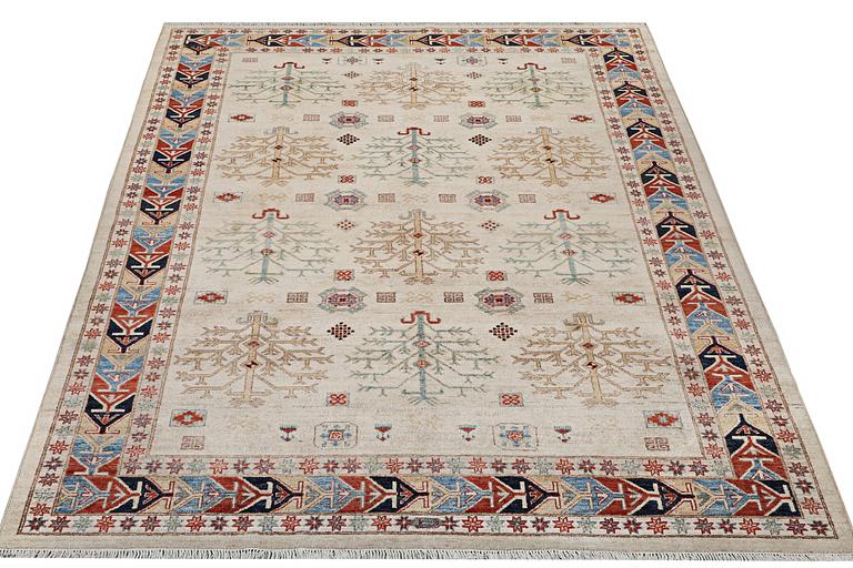 A carpet, Ziegler, c. 297 x 295 cm.